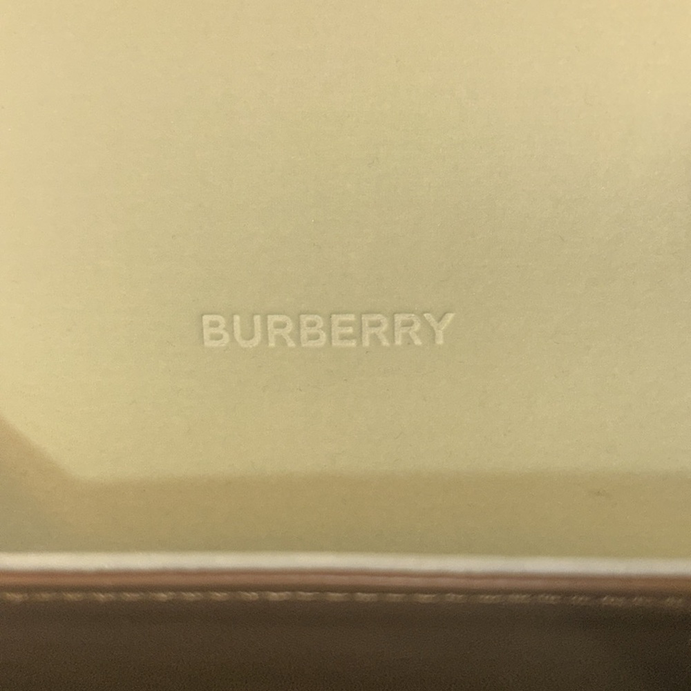Burberry Tan Leather Sunglass Holder - Picture 5 of 7
